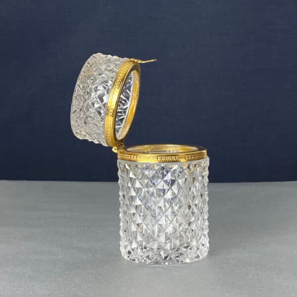 baccarat-crystal-cylindrical-box-with-ormolu-mount-antique-french-crystal-casket 1