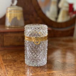 baccarat-crystal-cylindrical-box-with-ormolu-mount-antique-french-crystal-casket 5